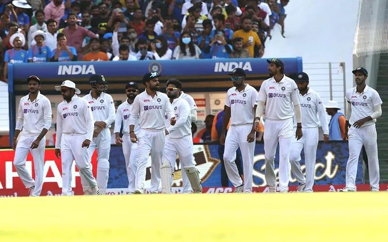 भारतीय क्रिकेट टीम ने इंग्लैंड का सफाया किया